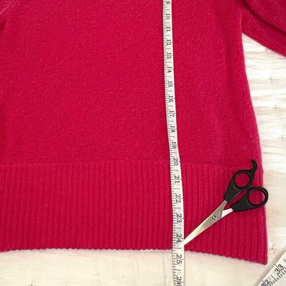 J.Crew Button-Detail Crewneck Sweater Women’s M | Fuchsia Supersoft Yarn - Picture 6 of 10